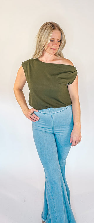 Evergreen Ease Drop Shoulder Top - Wedges And Wide Legs Boutique