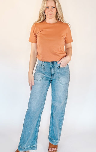 Everyday Tee in Toasted Nut - Wedges And Wide Legs Boutique